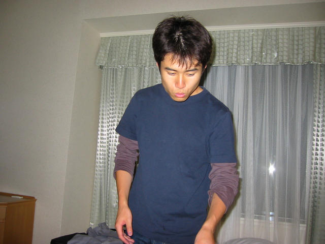 20030910_233356-00-kojima